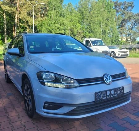 Volkswagen Golf cena 46900 przebieg: 223000, rok produkcji 2017 z Czempiń małe 562